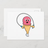 ロープのあるフィットネスセンターでのアイスクリーム ポストカード (正面/裏面)