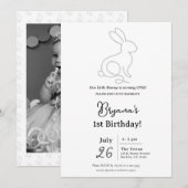 ロープバニーうさぎ モダンシンプル １歳の誕生日 招待状 (正面/裏面)