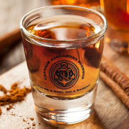 ロープユーモアのあるキャプテンのいかりと絡み合った ショットグラス