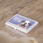 ローポリ犬ペットケアグルーミング入浴食品サロン 名刺入れ<br><div class="desc">ペットの入浴とグルーミング/ペットケア/ペットの座り/ペットのグルーミング/ペット美しいショップ/ペットのサロン/動物の病院/動物クリニックのビジネスカードホルダーテンプレート – 愛らしい可愛い漫画の低いポリ犬の紫色の色の背景。ユニークデザイン。すべての文字スタイル、色、サイズはニーズに合わせて変更できる!</div>