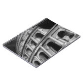 ローマのコロシアムと建築スケッチ ノートブック (左側)