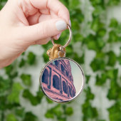 ローマのコロシアム。ローマ3段重の記念碑的な キーホルダー (手)