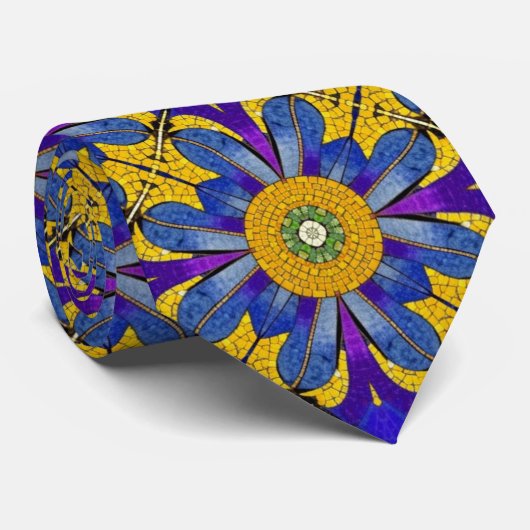 ローマのモザイクスタイルの黄色と青の繰り返しパターン ネクタイ (ロール)