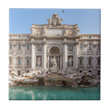 ローマの朝のトレヴィの泉 - イタリア