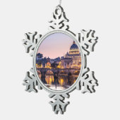 ローマイタリア- St Petersのカテドラル スノーフレークピューターオーナメント (右)