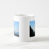 ローマ人10:15どのように美しい足は… コーヒーマグカップ (中央)