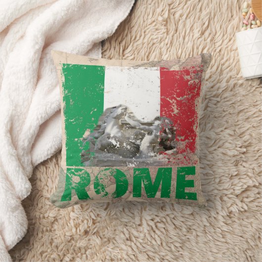 ローマ動揺してイタリア国旗ヴィンテージヨーロッパの地図 クッション (ブランケット)