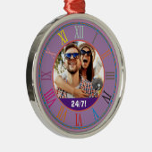 ローマ数字24/7!幸せなおもしろいカップルの写真 メタルオーナメント (右)