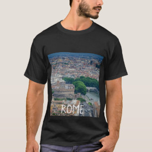 ローマ歴史都市中心部の上からの眺め Tシャツ