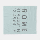 ローマ緯度と経度 フリースブランケット (正面(横))