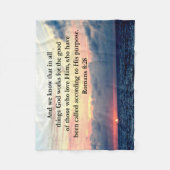 ローマ8:28信仰 フリースブランケット (正面)