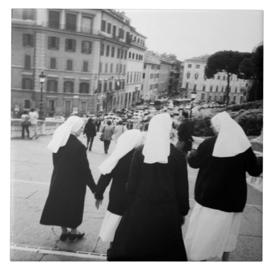 ローマ イタリア、尼僧パトロール！ (NR) タイル (正面)