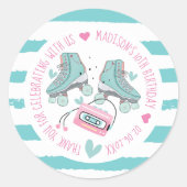 ローラスケートで滑るパステル誕生日サンキュー ラウンドシール (正面)