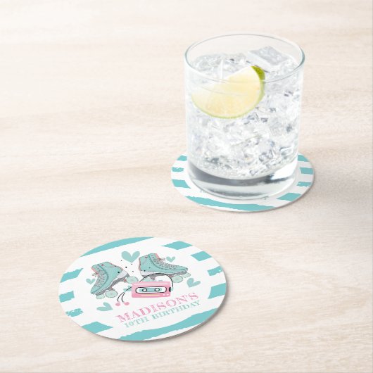 ローラスケートで滑るパーソナライズされたパステルパーティー ラウンドペーパーコースター (インサイチュ)