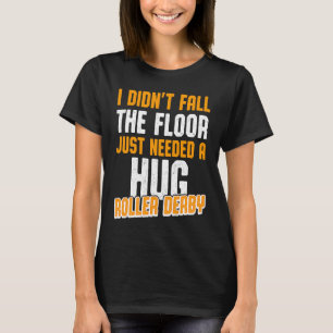 ローラダービープレーヤースケートで滑るチーム Tシャツ