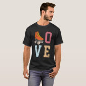 ローラースケートで滑るスケート70年代 Tシャツ (正面フル)