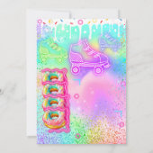 ローラースケートで滑るデザートドーナツ誕生日 カラフル 招待状 (裏面)