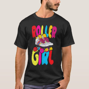 ローラースケートで滑るローラーガール Tシャツ