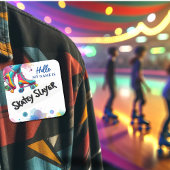 ローラースケートで滑る名台座看板 台座サイン