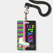ローラースケートで滑る誕生日パーティーVIPパスグローパーティー バッジ (正面（ネックストラップ付）)
