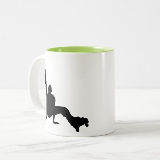 ローラースケートの踊り ツートーンマグカップ (正面左)