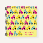 ローラースケートキッズカワイトレトロスケートで滑る ノートブック (正面)