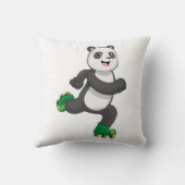 ローラースケート付きインラインスケーターとしてのパンダ クッション (裏面)