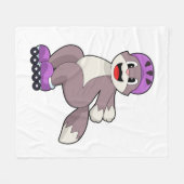 ローラースケート付き猫 フリースブランケット (正面(横))