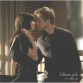 ローリー&ローガン シール (正面)