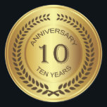 ローレルリースステッカー付き黄金10周年 ラウンドシール<br><div class="desc">レトロ黄金効果10th (s結婚またはcompany)ローレルリースステッカー付き記念日</div>