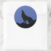 ローンウルフが丘に立つブラックブルーアートポップ・アートの ラウンドシール (バッグ)