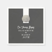 ローンサンドドル – 木炭グレー – ビーチ結婚式 スタンダードカクテルナプキン (正面)