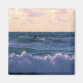 ローンサーファーアットファイストラルビーチニューキーコーンウォールUK マグネット (正面)