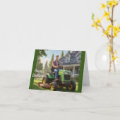 ローンモーワーマン誕生日 カード (黄色い花)