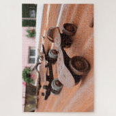 ロー素朴ラースケートTINルーフオレンジトーン ジグソーパズル (縦)