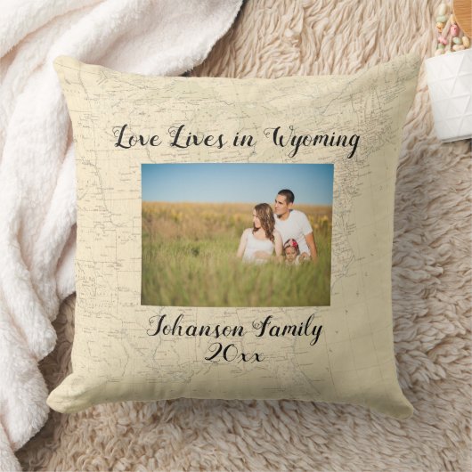 ワイオミング州に住む古い地図州の形をした写真 クッション (ブランケット)