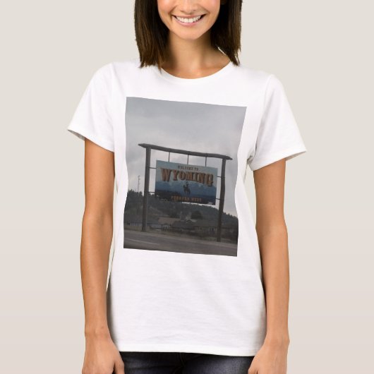 ワイオミング ウェルカム Tシャツ (正面)