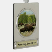 ワイオミンバイソン自然動物写真 シルバープレートバナーオーナメント (右)