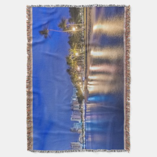 ワイキキシティアットドーン スローブランケット (正面縦)