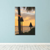 ワイキキチキトーチズ キャンバスプリント (インサイチュ (ウッドフロア))