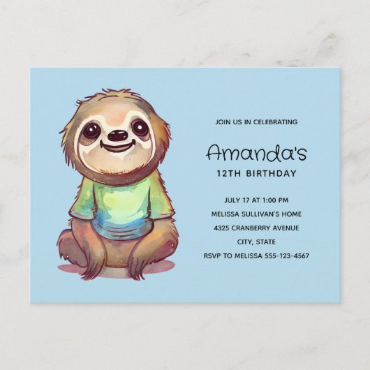 ワイシャツを着たかわいいナマケモノ誕生日 インビテーションポストカード (正面)