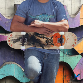 ワイズフクロウ燃える月の下で、レトロ荒野 スケートボード