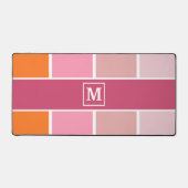 ワイドフェミニンストライプとモノグラム デスクマット (正面)