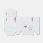 ワイナリーでのブライズシャワー フェイバーボックス (折り畳みなし)