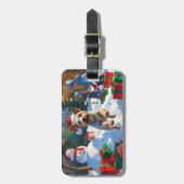 ワイヤーキツネテリア走ーのクリスマス帽子と雪 ラゲッジタグ (正面縦)