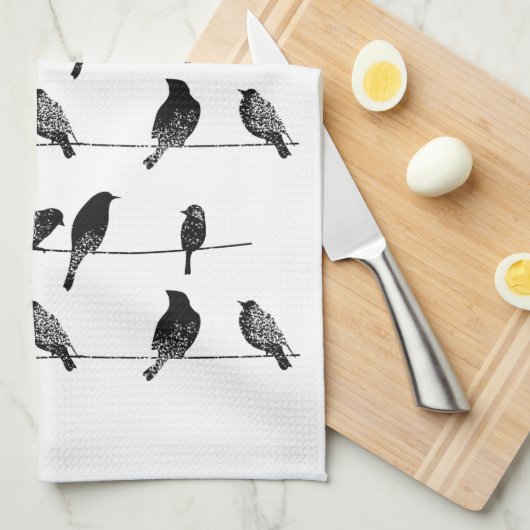 ワイヤールック上の黒い擦り切れた鳥 キッチンタオル (四つ折り)