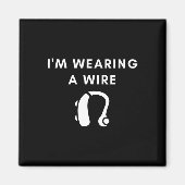 ワイヤー補聴器を装着している聴覚の懸命 マグネット (正面)