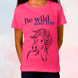 ワイルドで自由な馬のTシャツ Tシャツ