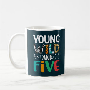 ワイルドと五おもしろい五誕生日ガール コーヒーマグカップ