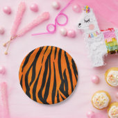 ワイルドオレンジブラックタイガーストライプアニマルプリント ペーパープレート (パーティー)